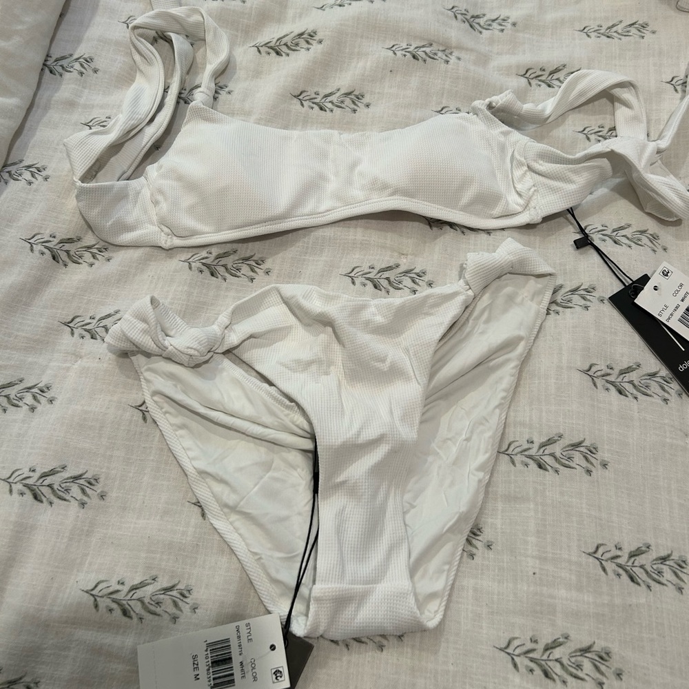 Dolce Vita never worn white bikini Medium Bottom Small top